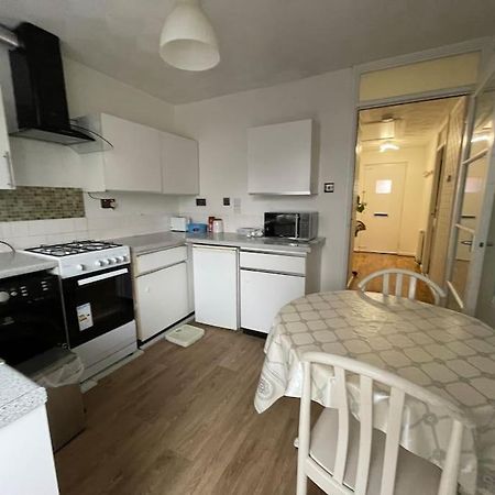 Spacious Bungalow In London, Near Central London, The Excel Centre And The O2, Ideal For Families Luaran gambar